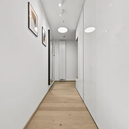 34th Floor - Touch The Clouds In The Tallest Building In Eurovea Μπρατισλάβα